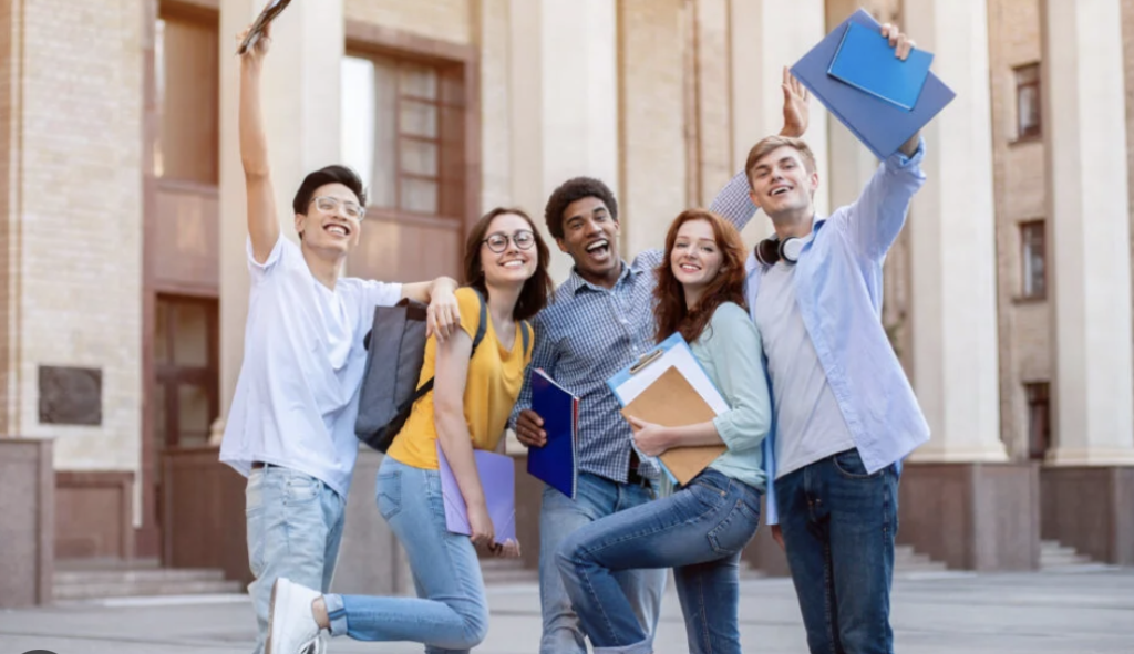 How to Apply to a Canadian College as an International Student How to Apply to a Canadian College as an International Student